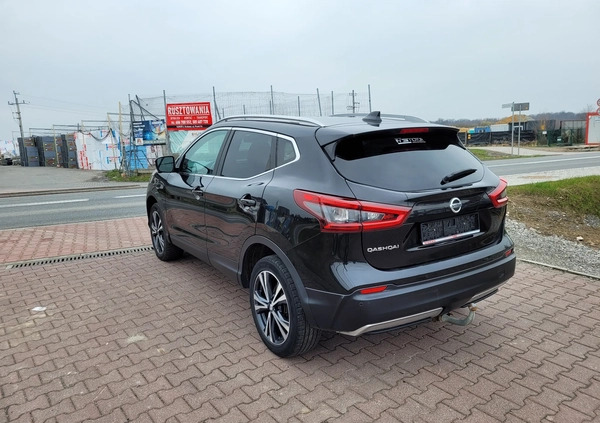 Nissan Qashqai cena 65500 przebieg: 151000, rok produkcji 2018 z Kamienna Góra małe 172